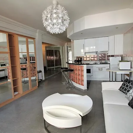 Apartment Martinez Area / Miramar Residence Cannes
